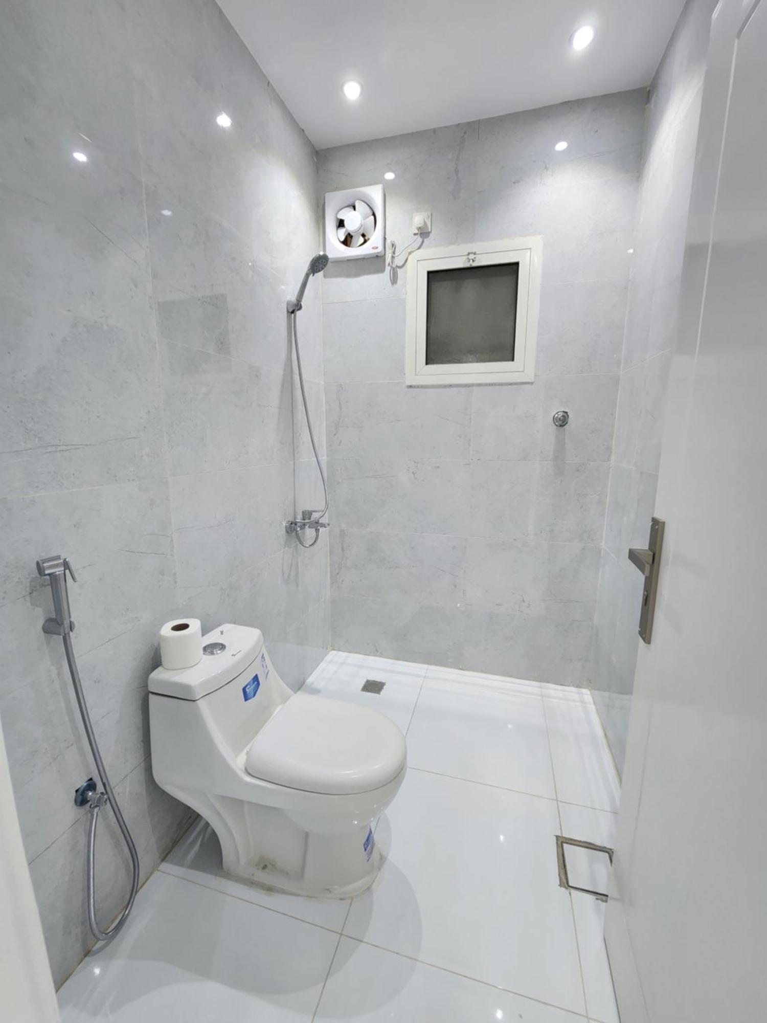 Yaqoot Al Madina Suites Al Awali Exteriér fotografie