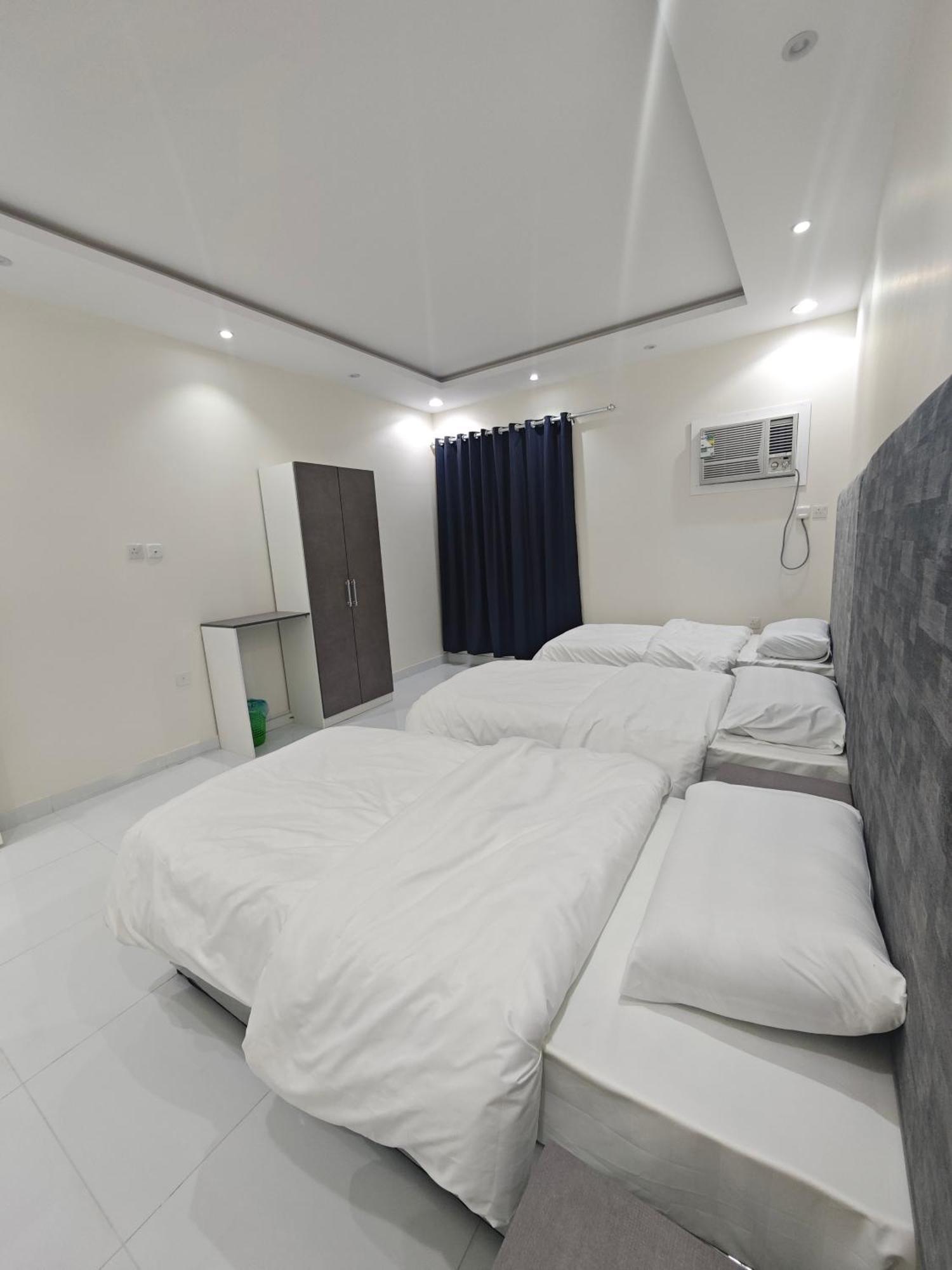 Yaqoot Al Madina Suites Al Awali Exteriér fotografie