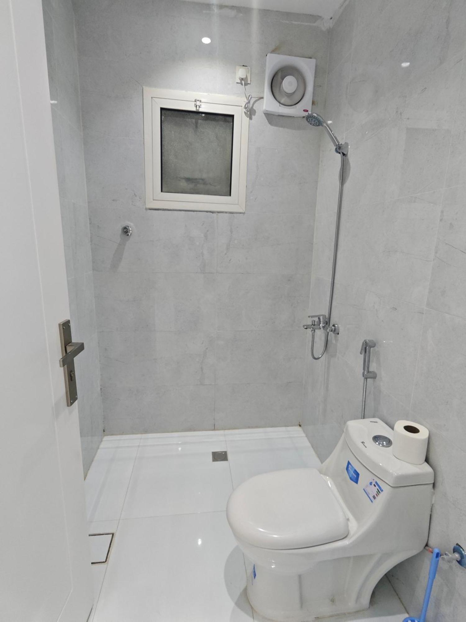 Yaqoot Al Madina Suites Al Awali Exteriér fotografie