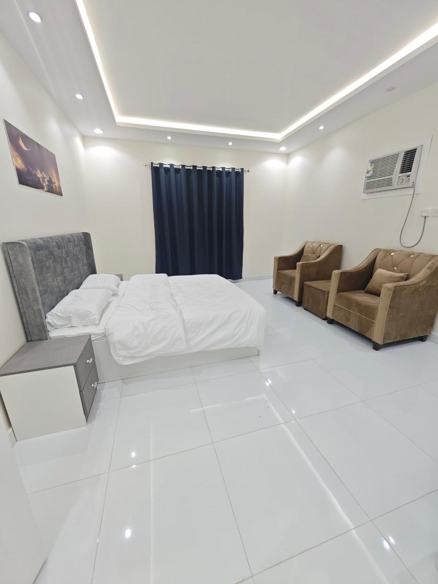 Yaqoot Al Madina Suites Al Awali Exteriér fotografie